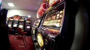 rm100 slot