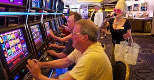 rm100 slot